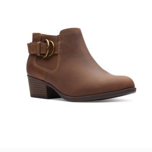 NWB Clarks Adreena Field Bootie